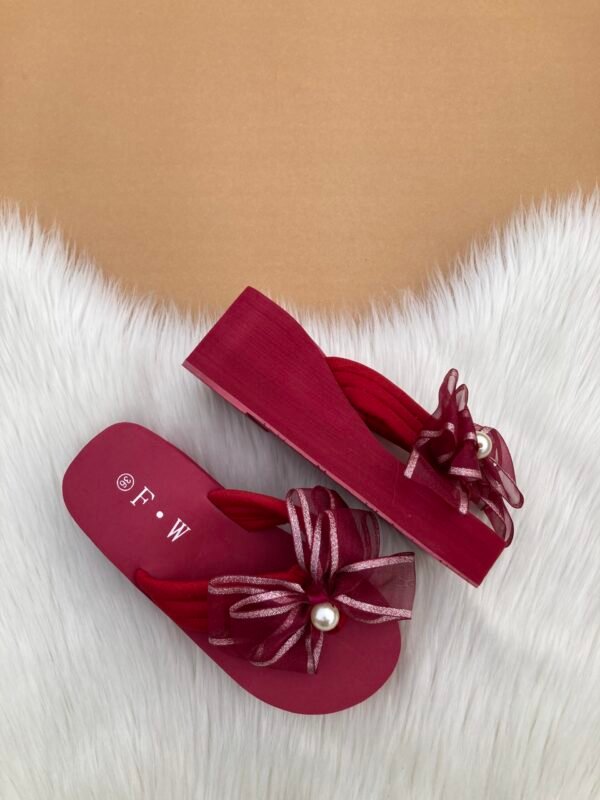 Pearl Bow Foam Wedges - Image 2