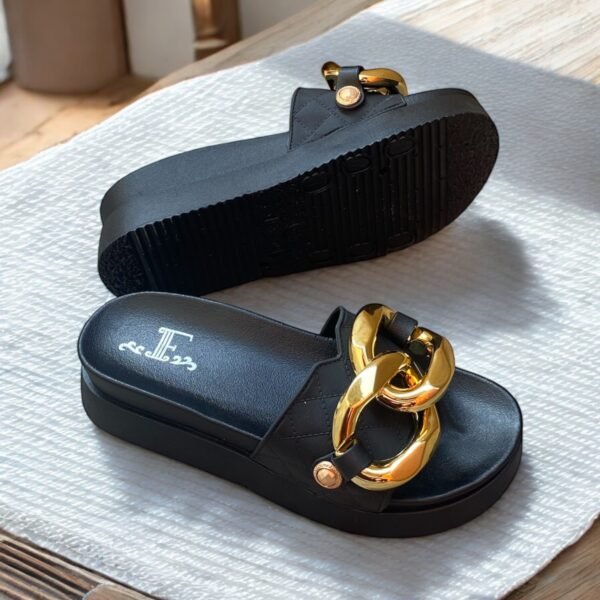 Chain Buckle Softee - Image 2