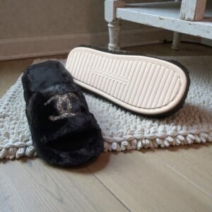 Channel Glitter Fur Slides-Black