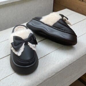 Cozy Ribbon Fluffs-Black